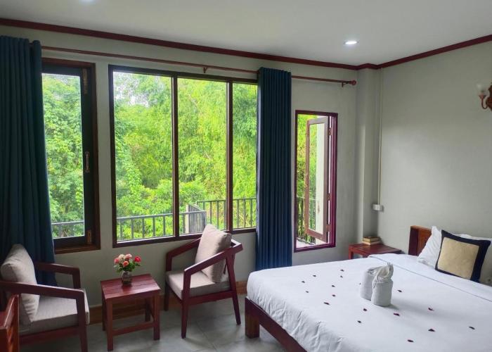 Vang Vieng Champa Hotel