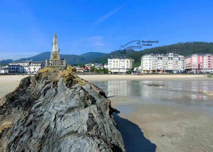 Alojamientos Viveiro - Playa de Covas II