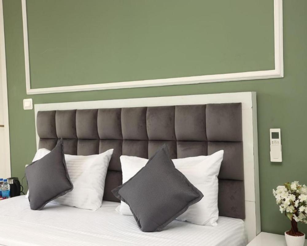 фото White Mint