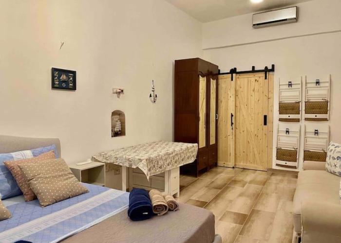 Cozy flat by the sea in the Old Town
