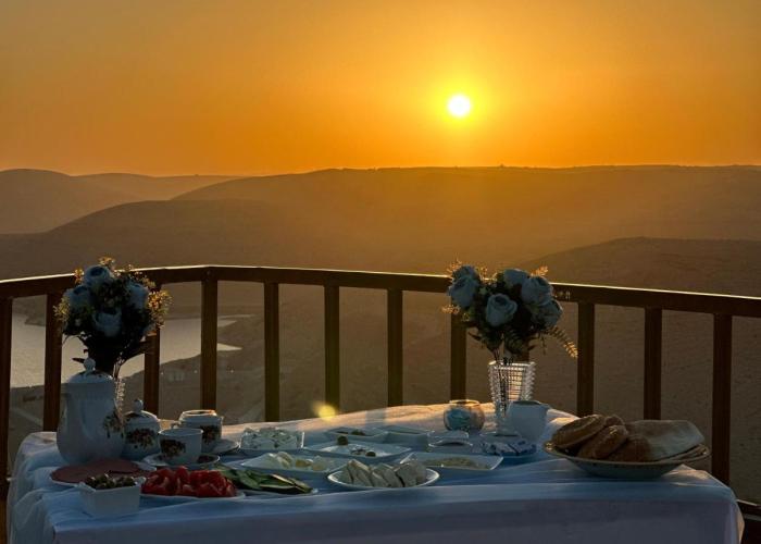 Wadi Al-Wala View Camp