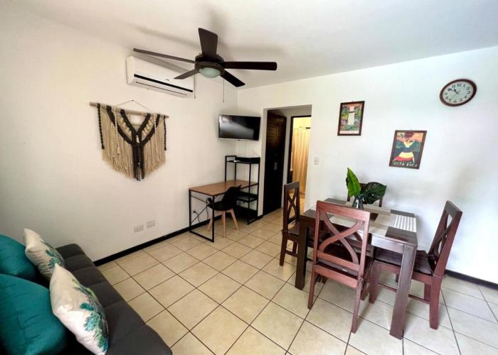 Cocomarindo Breeze Condo And Amazing Pool