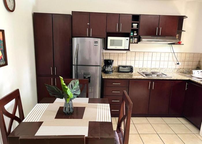 Cocomarindo Breeze Condo And Amazing Pool