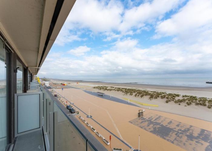Zeedijk app met panoramisch uitzicht op pier - 6p