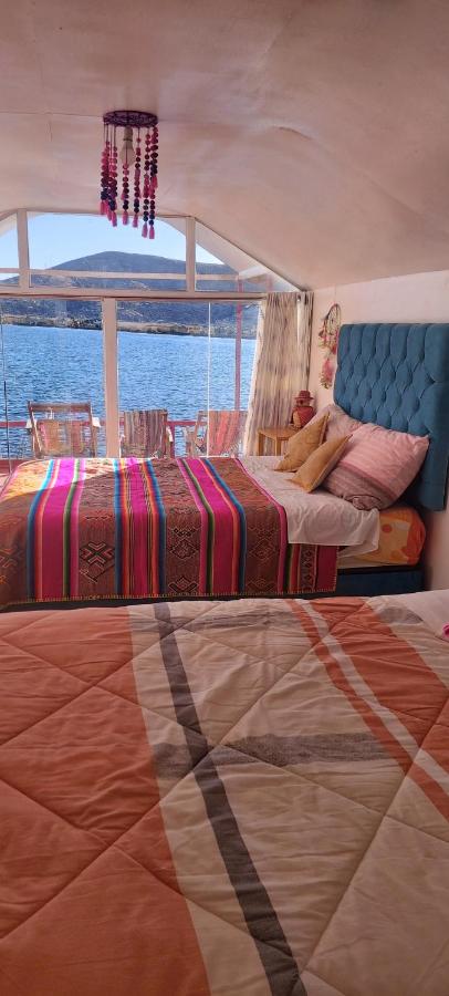 Uros TITICACA home lodge
