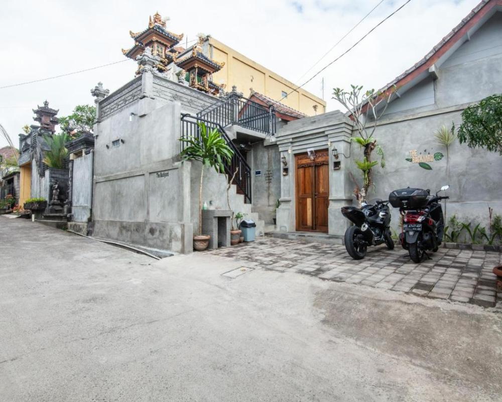 фото The Backyard Villas