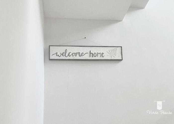 Verse House