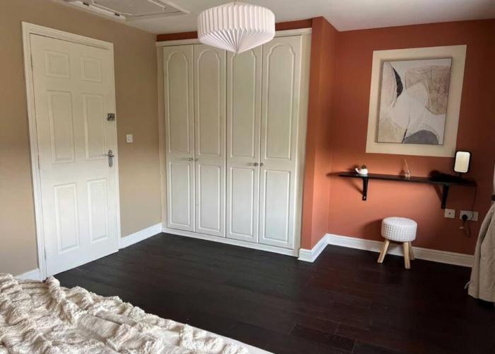 Large 4 Bedroom 3 Bathroom Town House with Secure Parking by Amazing Spaces Relocations Ltd