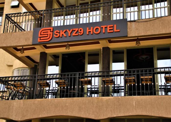 SKYZ9 HOTEL