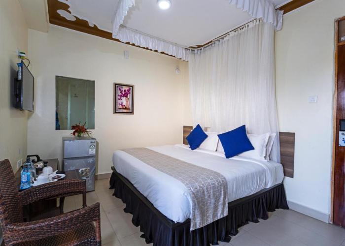 SKYZ9 HOTEL