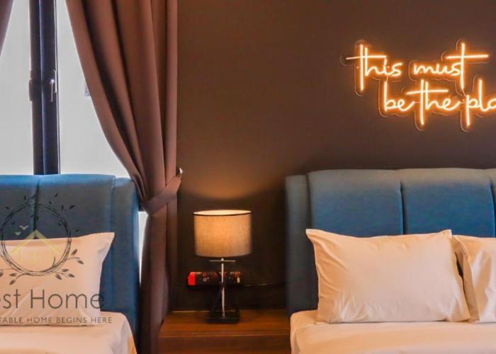Twin Tower Residence by Nest Home【5 mins walk to CIQ】