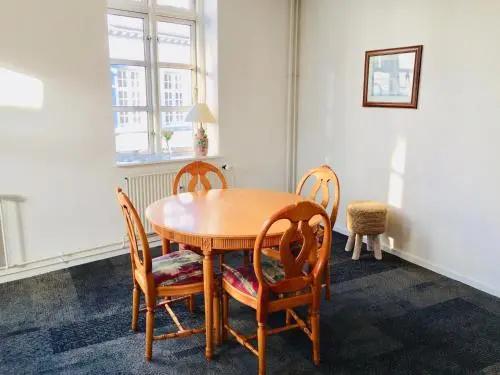 City Hotel Nattergalen Apartments