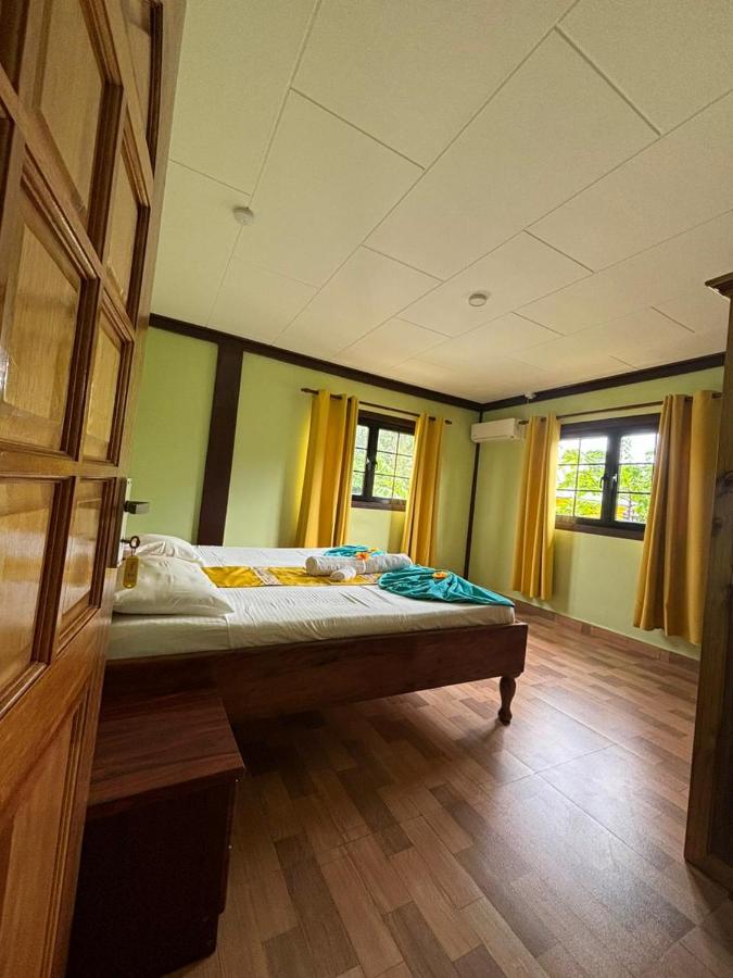 Lianita's Cottage (Selfcatering)