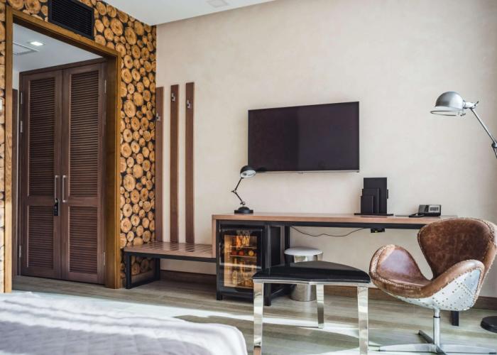 M1 Club Hotel