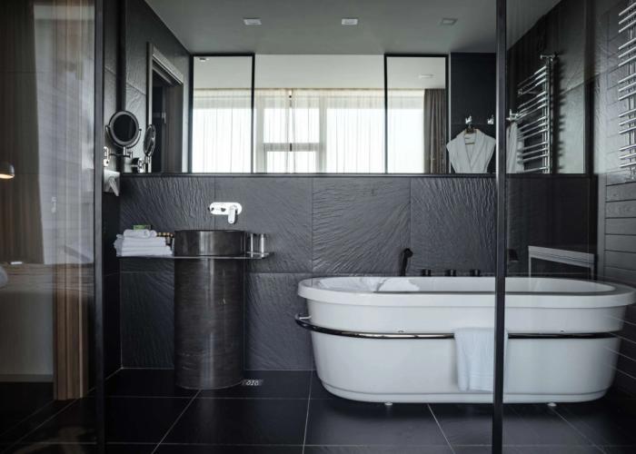 M1 Club Hotel