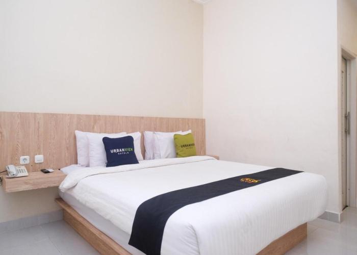 Urbanview Hotel DJ Inn Tegal
