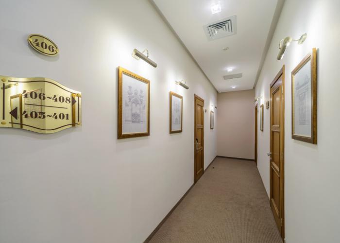 Alarus Luxe Hotel & Restaurant Hotel