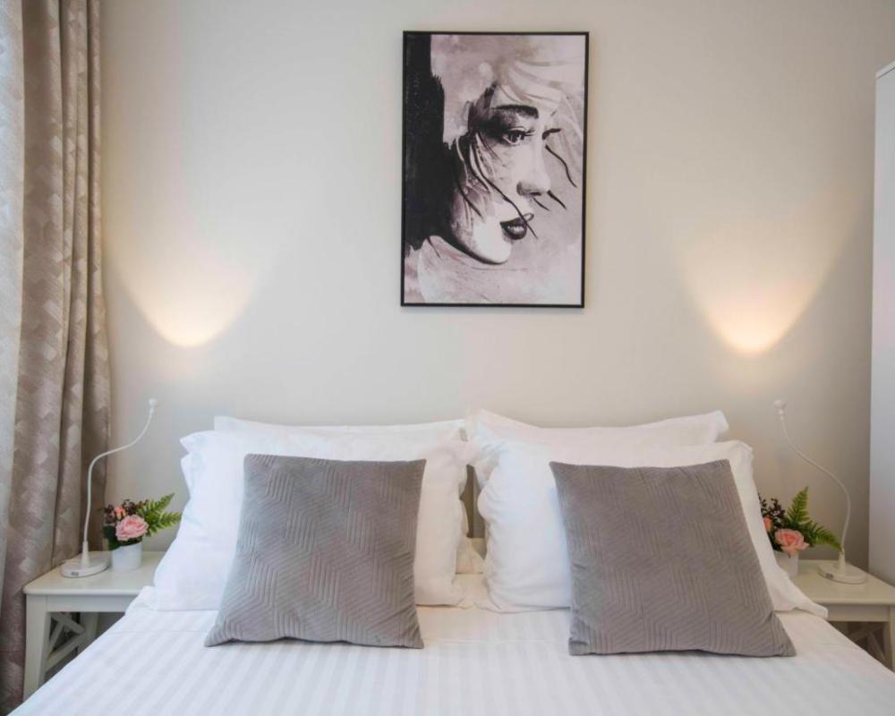 фото A-more accommodation