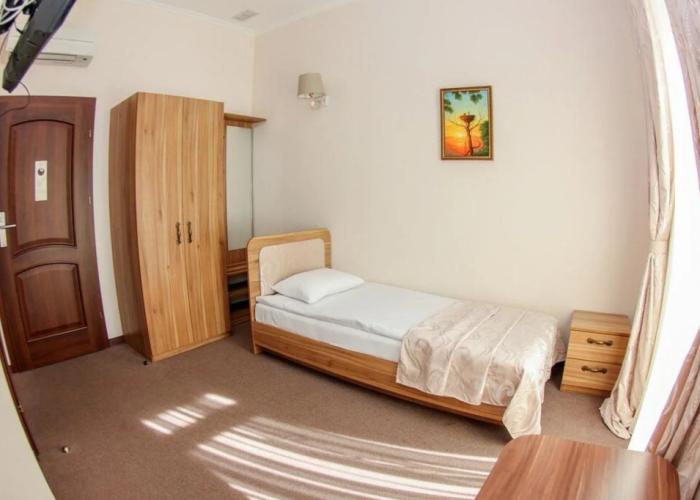 Hotel 52