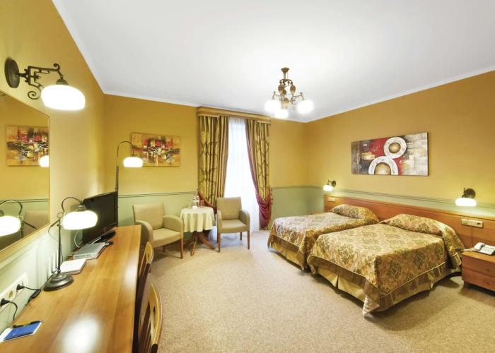 Frapolli Hotel