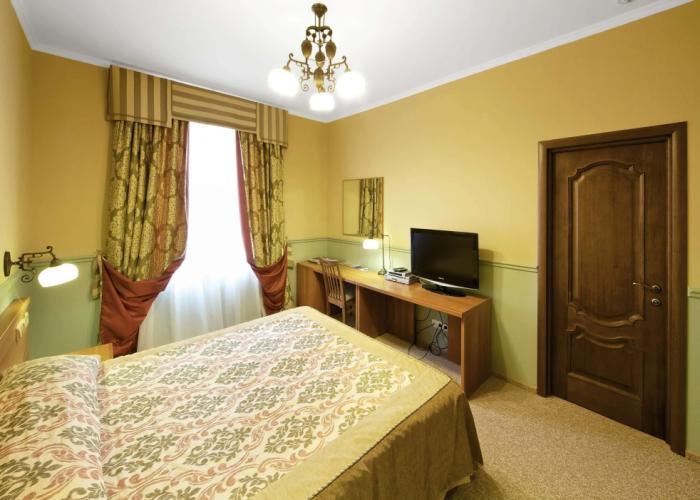 Frapolli Hotel