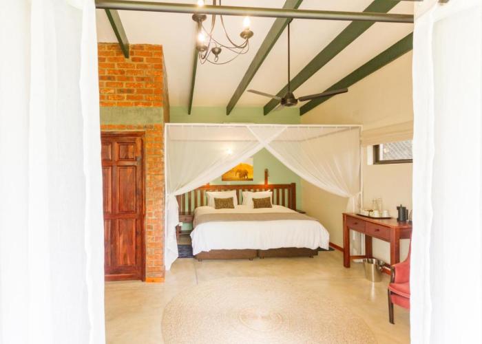 The Courtney Lodge