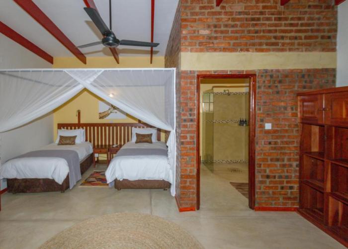 The Courtney Lodge