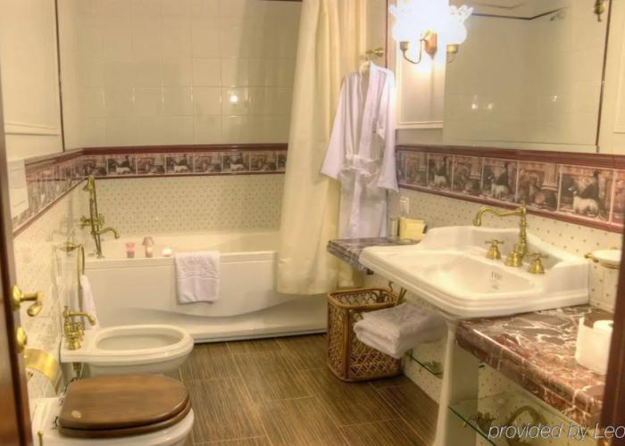 Frederic Koklen Boutique Hotel