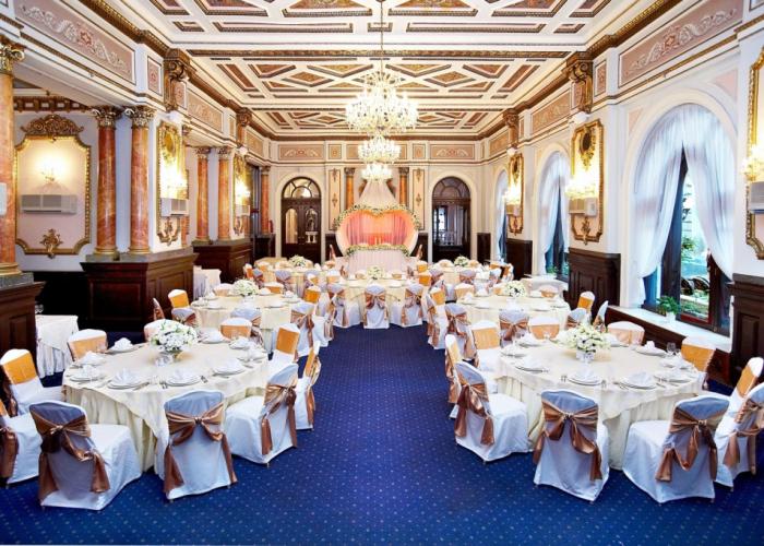 Londonskaya Hotel