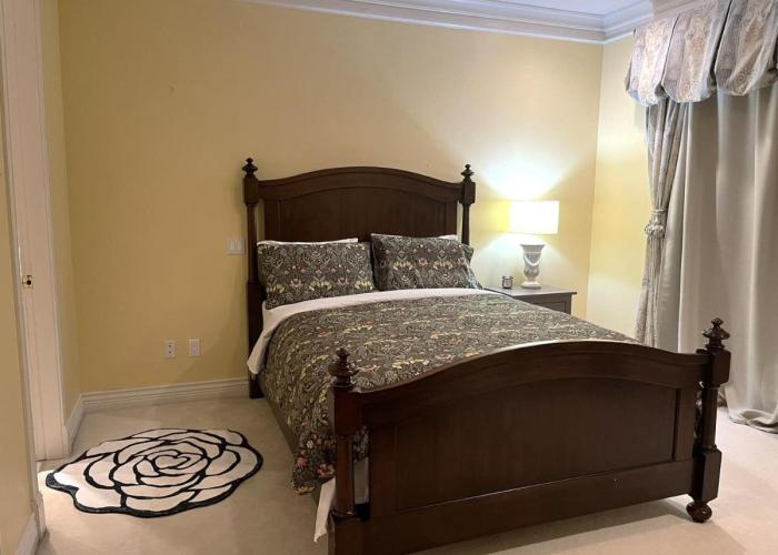 Van Nest near YVR UBC Downtown