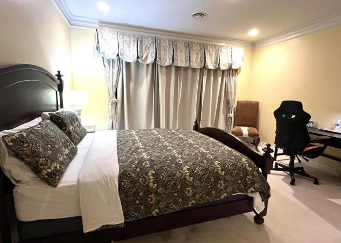 Van Nest near YVR UBC Downtown