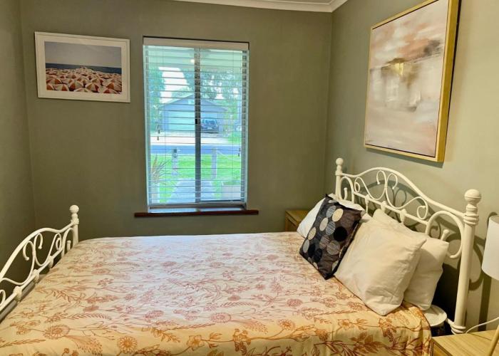 Wrentree - Pet Friendly Inside 26B Laurel Tce