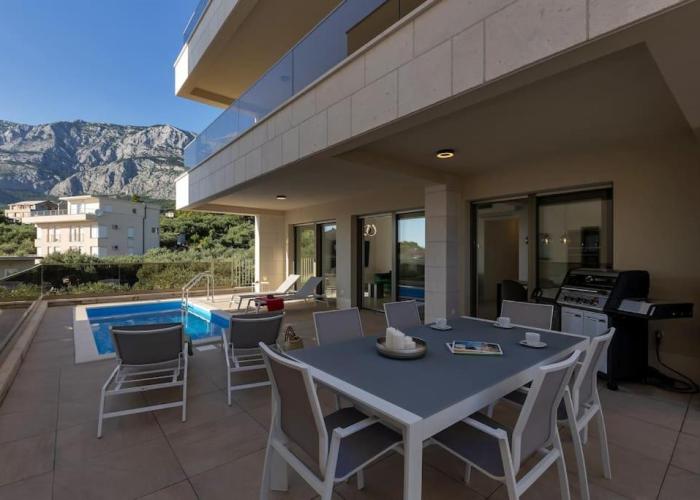 Apartman DeLux with private pool - Makarska Exklusiv