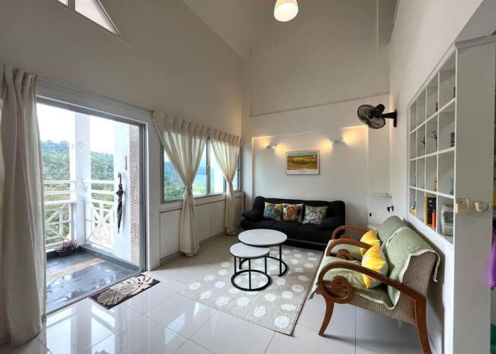 The Van Gogh Loft at Selesa Hillhomes