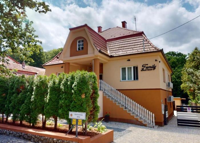FAMILY APARTMAN