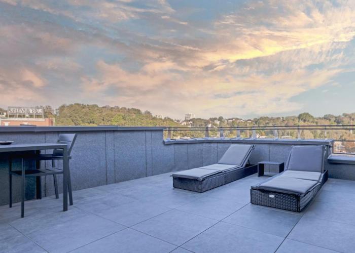 Apartments in Kaunas city centre with Jacuzzi bath