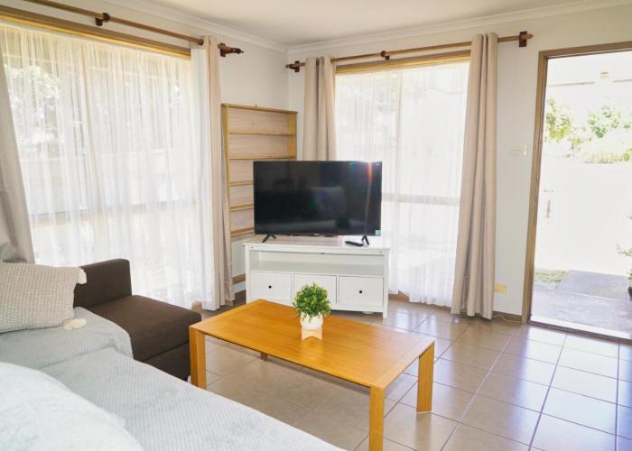 COZY 2 BEDROOM HOUSE /MELBOURNE