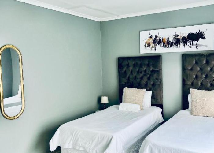 Otis Self Catering