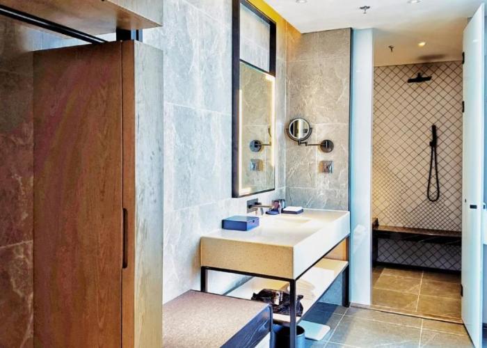 Aloft Yantai