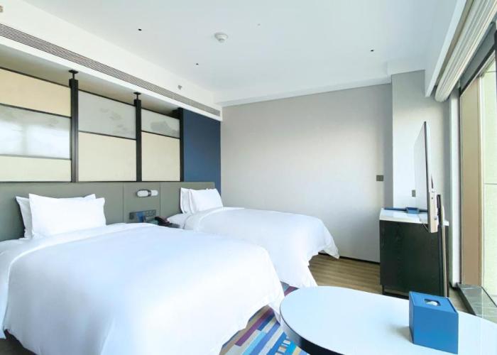 Aloft Yantai