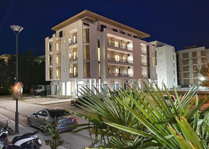 SUPREME Luxury Hotel
