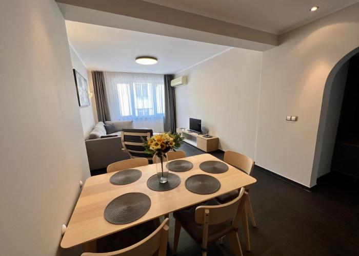 EXCELLENT LOCATION ! General Gurko apartment