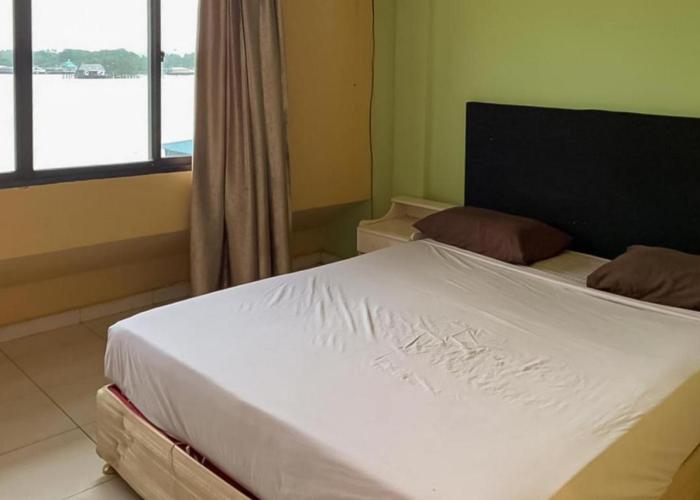Hotel Laut Jaya Tanjung Pinang RedPartner