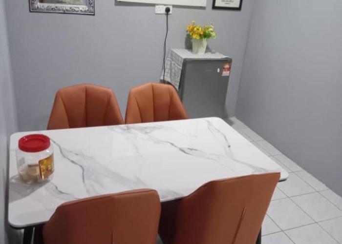 Orchid Homestay