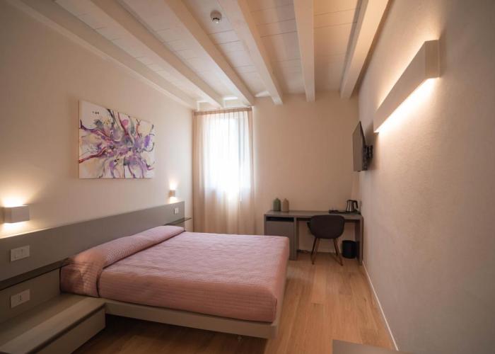 Maison Calcirelli rooms