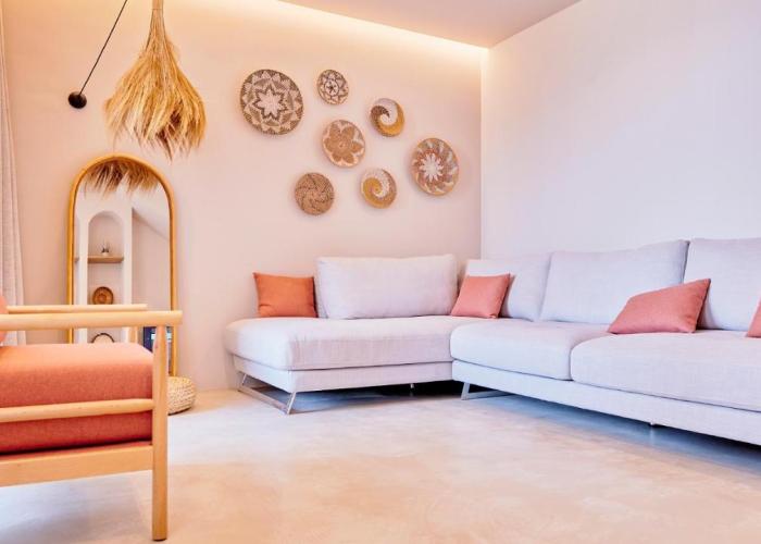 Azar Luxury Suites