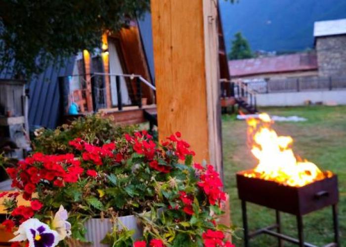 B&B Cottage in Mestia