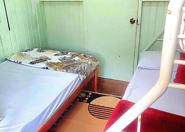 SMITH'S BNB ROOMS