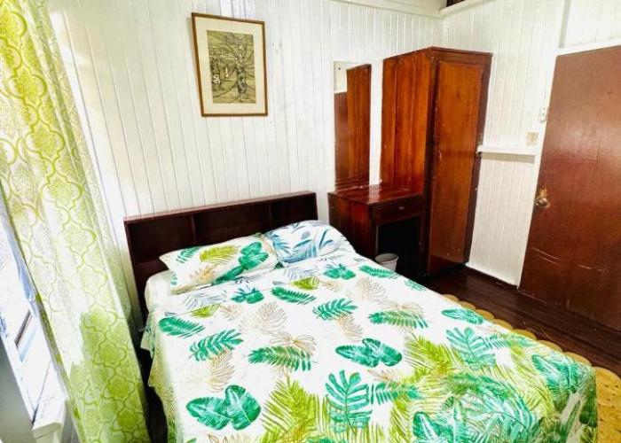 SMITH'S BNB ROOMS