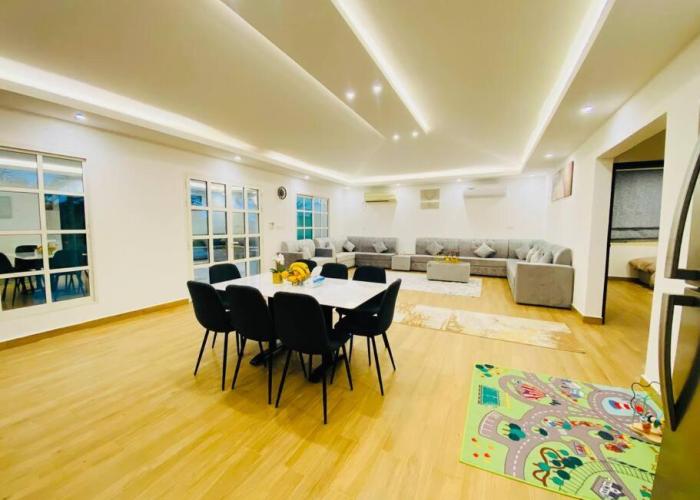 Luxury Farm 2 with Swimming Pool